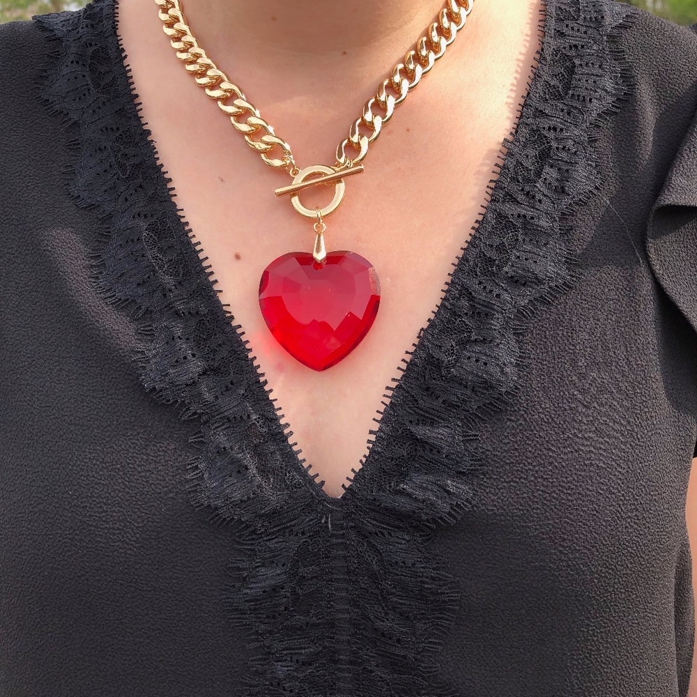 BIG Heart Necklace LOVE  NWT